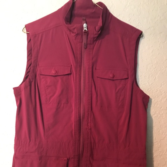 eddie bauer travel vest